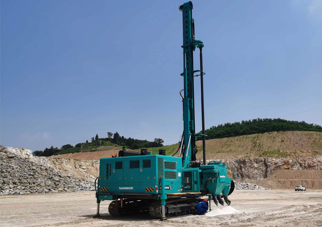 
SWDE200A DRILLING RIG
